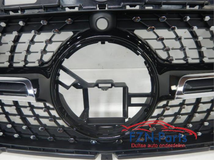 Grille Mercedes GLA (22726706)