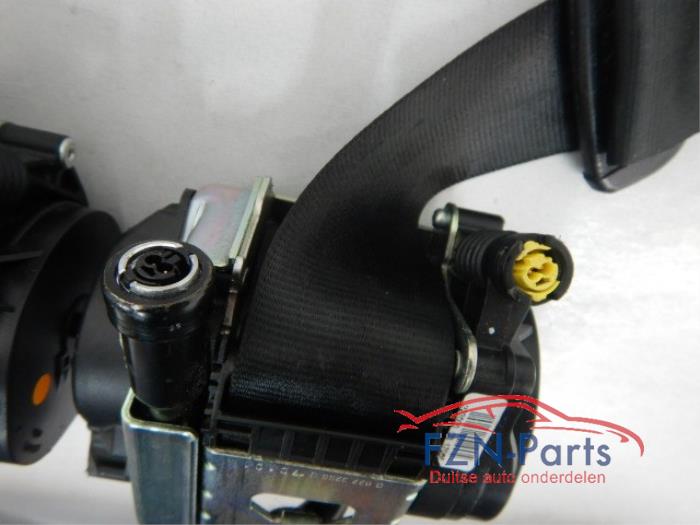 Audi A5 8W7 Cabrio Gordelset L+R ( Gordel Set Gordels )