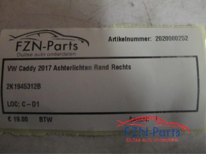 VW Caddy 2017 Achterlichten Rand Rechts