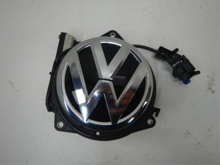 VW Passat B8 Achteruitrijcamera Area View