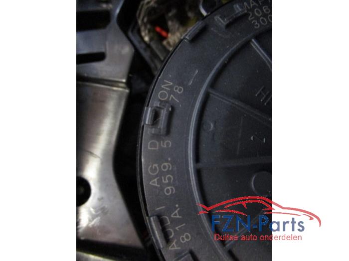 Audi Q2 Spiegel Rechts R Side-Assist Vegasgeel