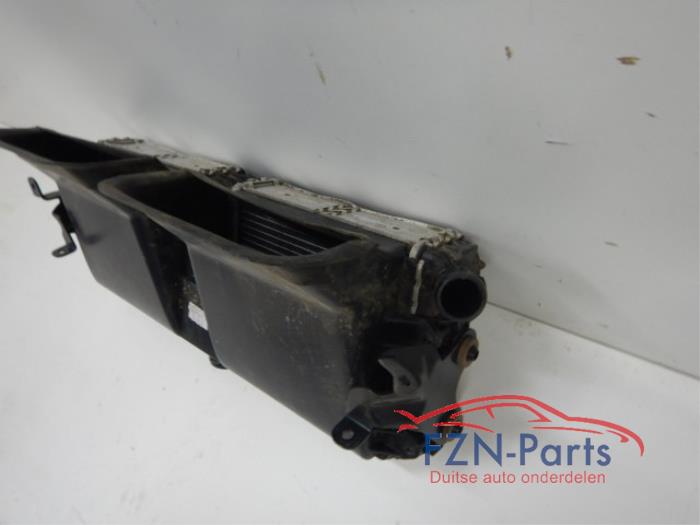 Radiateur Audi R8 (22743761)