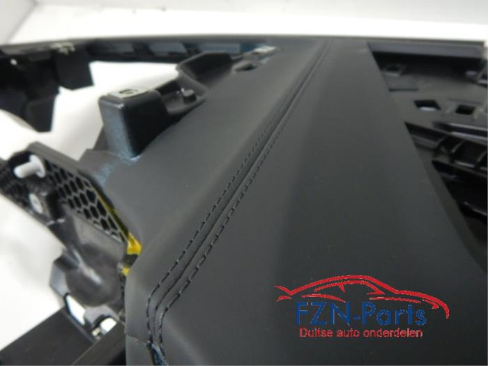 Dashboard Audi E-Tron (22739728)