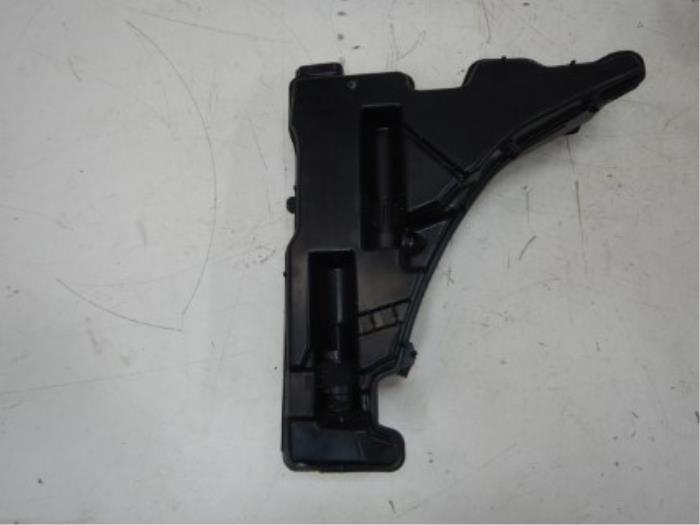 Ruitensproeiertank voor Audi A4 (22741310)