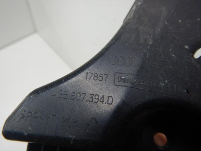 Audi A6 4G Sedan Bumpergeleider Rechts achter