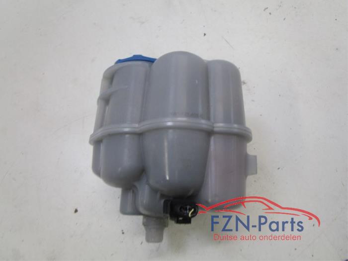 Audi A4 8W Koelvloeistoftank KVS Tank