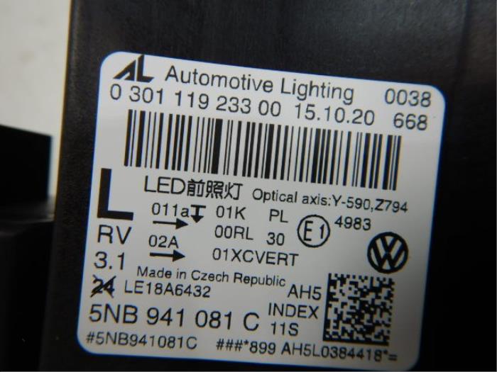 Koplamp links Volkswagen Tiguan (22721484)