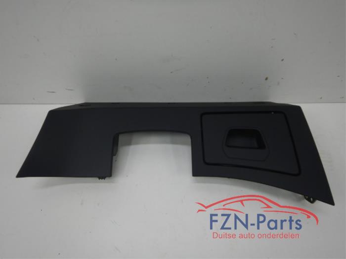 Audi A6 4K C8 onderzijde Dashboardkastje Links
