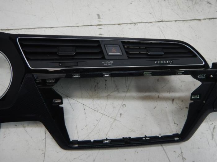 VW Touran 5TA Dashboard Inlegset Hoogglans Zwart