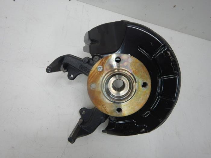 VW UP! 1S0 Fusee Links-Voor