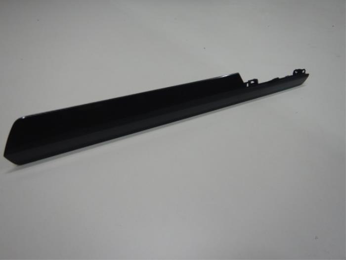 VW Tiguan 5NN dashboard Inleg Lijst