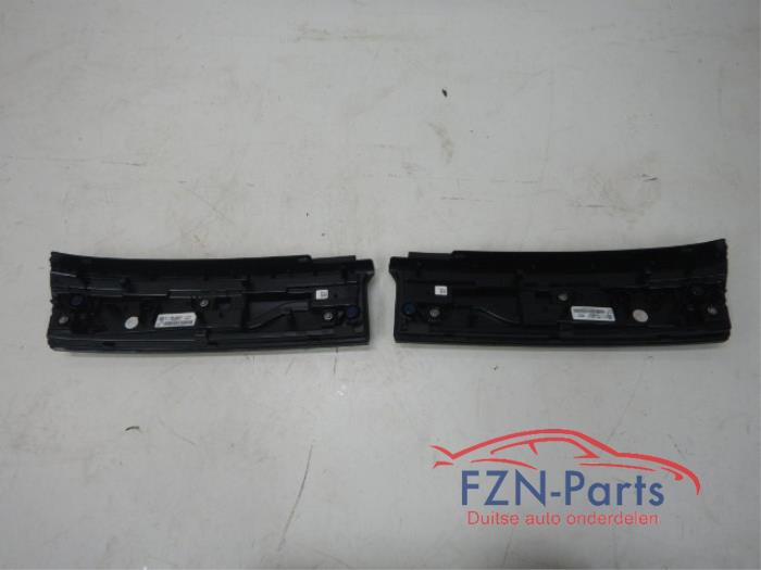 VW Tiguan 571 Verlichte grille Voorbumper L+R