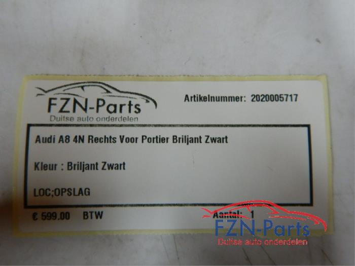 Audi A8 4N Portier Rechts-voor