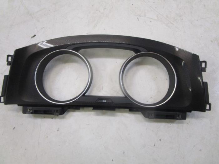 VW Golf 7 Dashboard Inleg kilometer Tellerunit Carbon