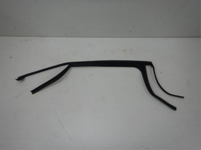 Portierrubber 4Deurs rechts-achter Mercedes A-Klasse (22742413)