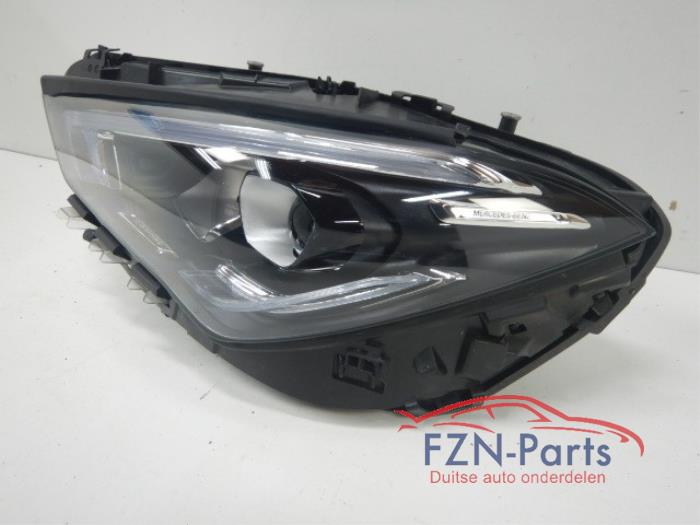 Koplamp links Mercedes CLA (22721896)