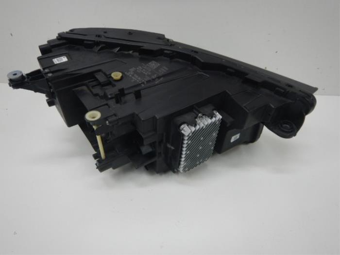 Audi Q4 E-Tron LED Matrix Koplamp Links