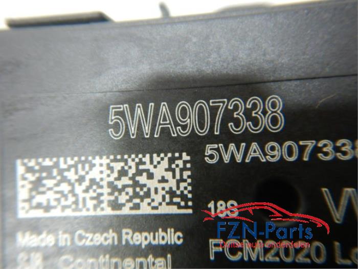 Gateway module Volkswagen Golf (22734235)