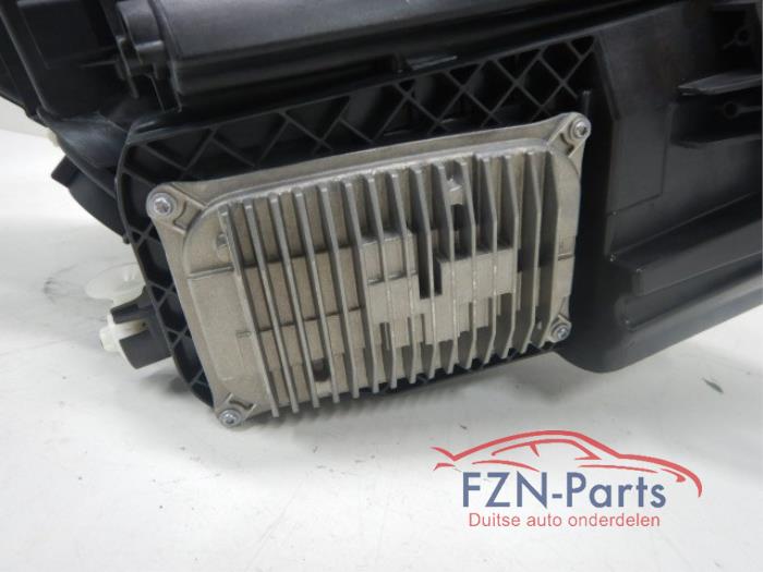 Mercedes-Benz C-Klasse W205 Facelift LED High Performance Koplamp Links C 160 (205.044) 112350 01-04-2015 01-11-2019
C 200 EQ Boost 4-matic (205.078) 131302 01-04-2018 01-05-2021
C 200 4-matic (205.043) 112354 01-04-2015 01-08-2018
C 220 d (205.014) 130969 01-05-2018 01-05-2021
C 300 4-matic (205.049) 118022 01-12-2013 01-08-2018
C 300 EQ Boost 4-matic (205.084) 136351 01-05-2019 01-05-2021
C 300 d 4-matic (205.019) 131844 01-06-2018 01-05-2021
C 300 e (205.053) 137148 01-07-2019 27-11-2022
C 200 (205.042) 100551 01-12-2013 01-08-2018
C 180 BlueTEC / d (205.036) 106289 01-05-2014 01-05-2018
C 300 BlueTEC Hybrid / h (205.012) 106292 01-05-2014 01-05-2018
C
