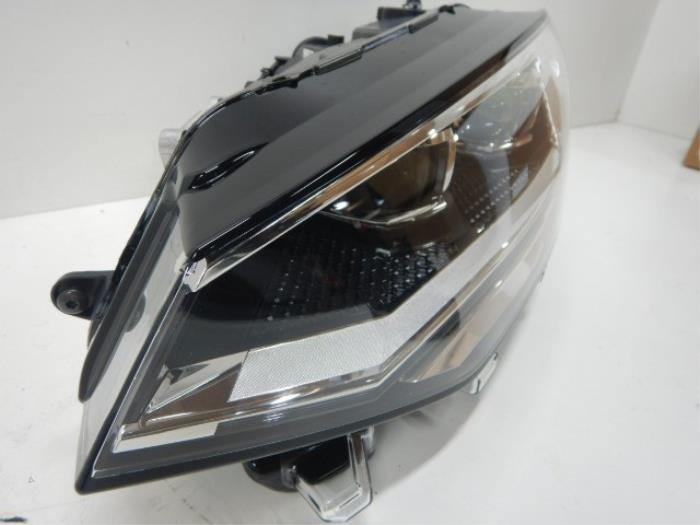 VW Golf Sportsvan Facelift VOLLED Koplamp Links