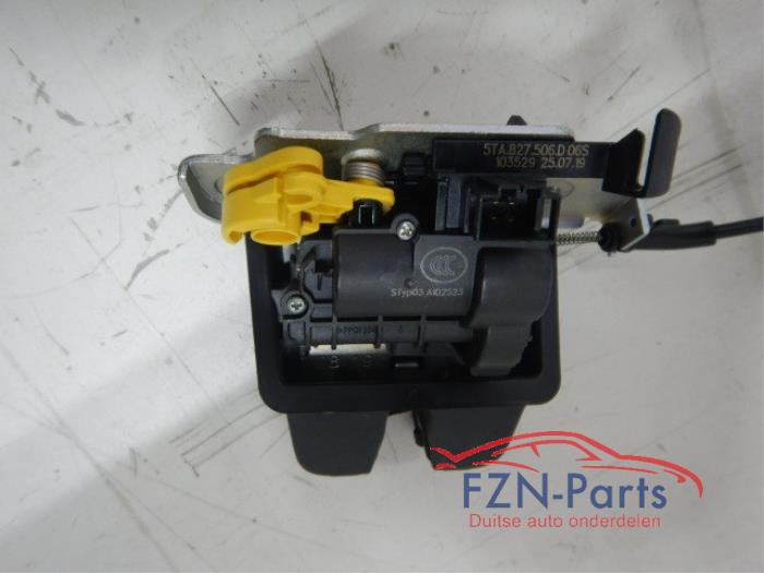 VW Passat B8 Elektrische Achterklep Opener + Motor + Slot + Knop