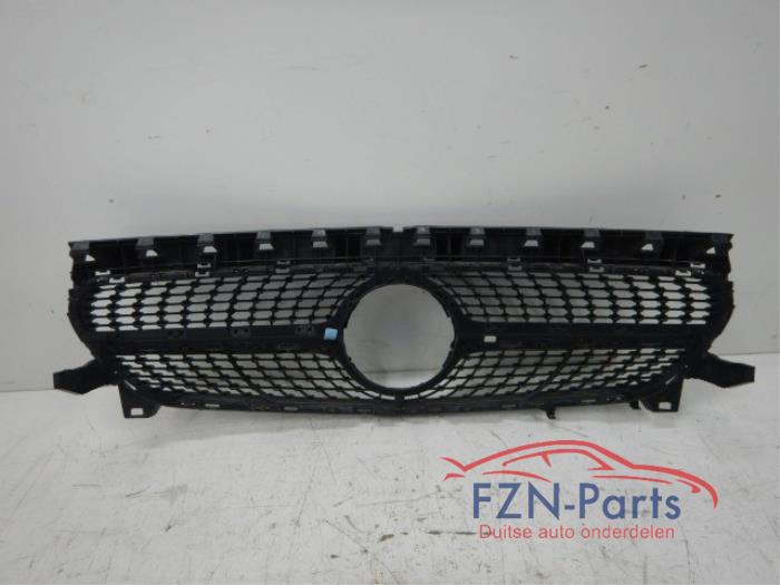 Mercedes-Benz W117 CLA-Klasse Grille