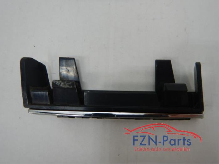 VW Passat B8 Alltrack Embleem Logo
