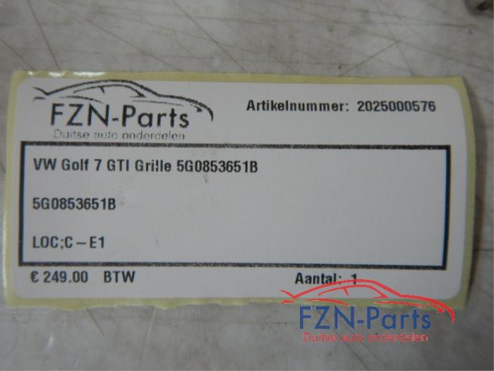 Grille Volkswagen Golf (22726739)