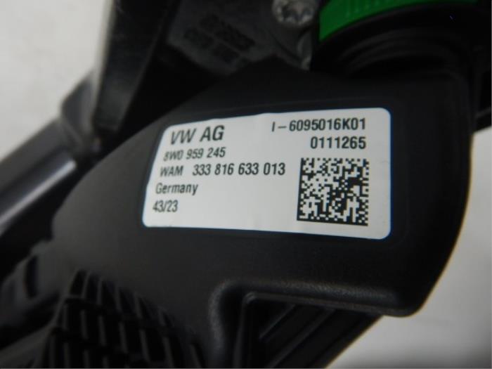 VW Tiguan 571 Elektrische Wegklapbare Trekhaak Module