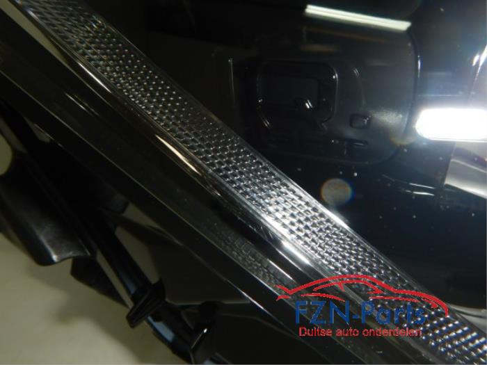 VW Golf 8 IQ LED Koplampen set Set Chrome L + R