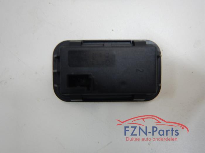 Schakelaar achterklep Mercedes C-Klasse (22745609)