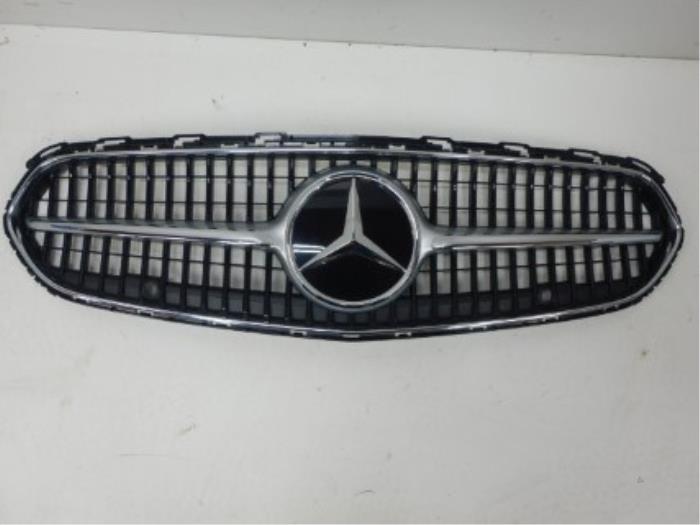 Mercedes C-klasse W206 Grille