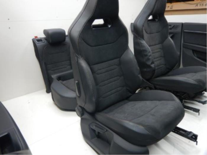 Bekleding Set (compleet) Seat Ateca (22744740)