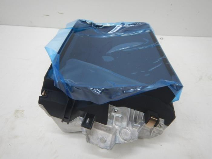 VW Golf 8 Facelift Head Up