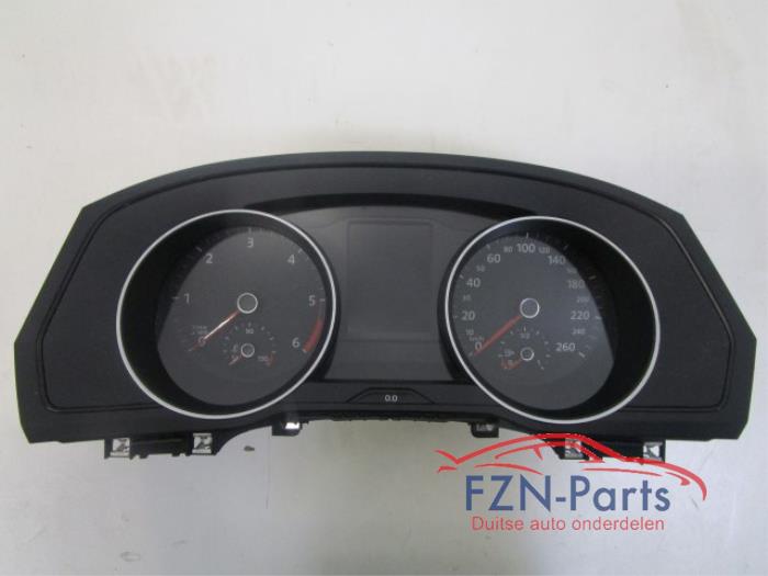 VW Passat B8 Variant Tellerunit Kilometerteller