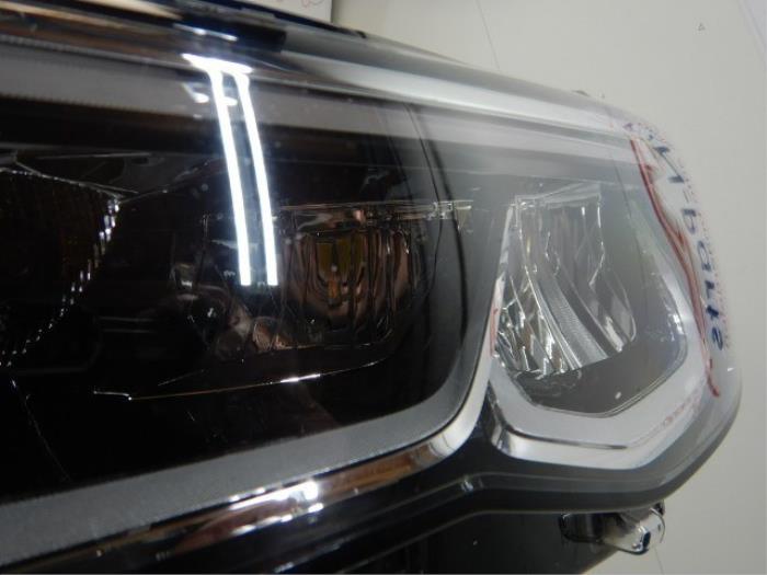 VW Golf 8 LED Koplamp Links L