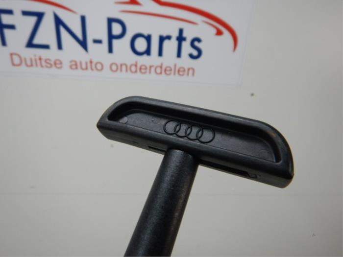 Dakdrager set Audi Q8 (22738454)