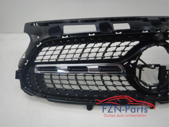 Grille Mercedes GLA (22726681)