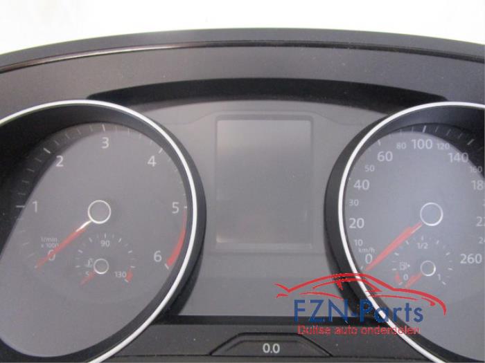 VW Passat B8 Variant Tellerunit Kilometerteller