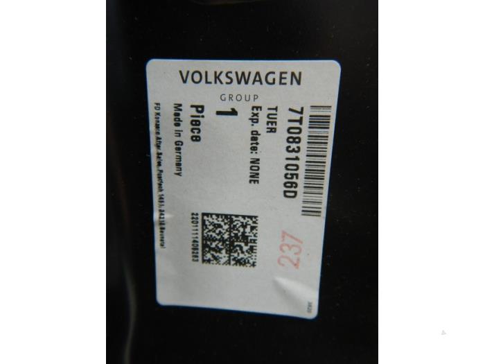 VW Transporter T7 Multivan Portier Rechts-voor Ongespoten