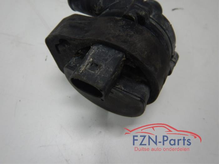 Extra waterpomp Mercedes E-Klasse (22729260)