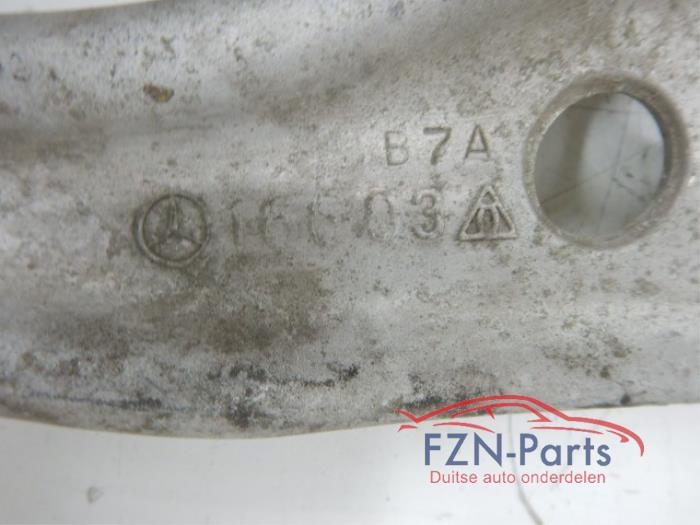 Wielophanging links-voor Mercedes Diversen (22729800)