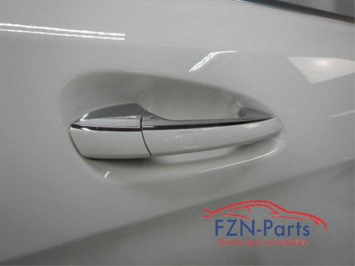 Portier 4Deurs rechts-voor Mercedes Diversen (22723032)
