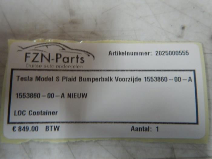 Tesla Model S Plaid Bumperbalk Voorzijde