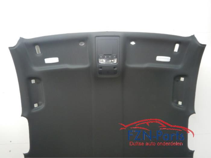 Audi A3 8V5 Facelift Limo Hemel Zwart+Hemel Delen