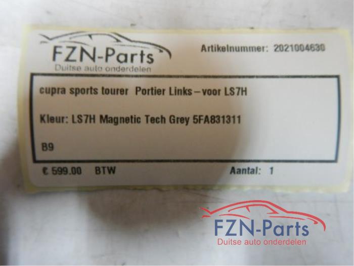 Seat Leon Cupra Sports Tourer Portier Links-voor LS7H Kleur: LS7H Magnetic Tech Grey 5
