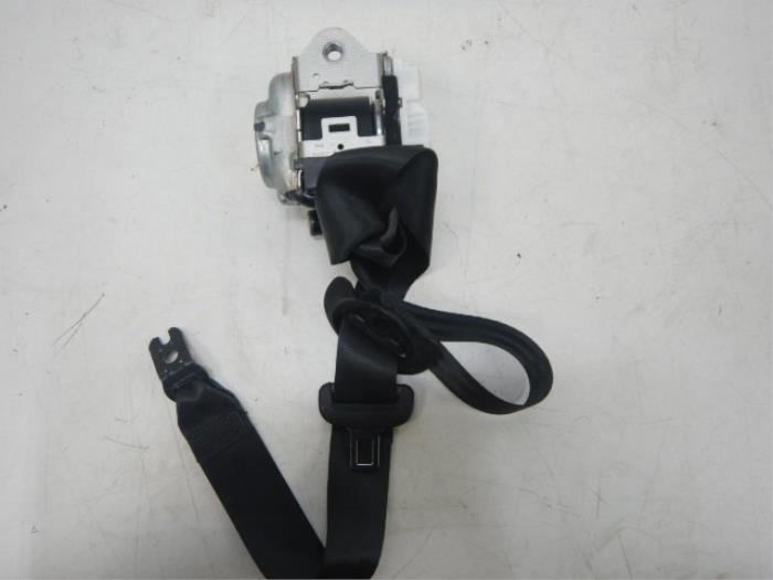 Audi A3 8Y Gordel Links-voor