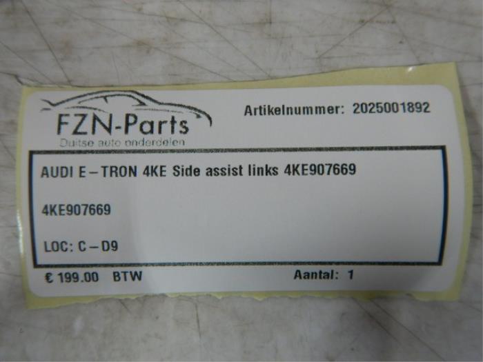 Radar sensor Audi E-Tron (22745504)