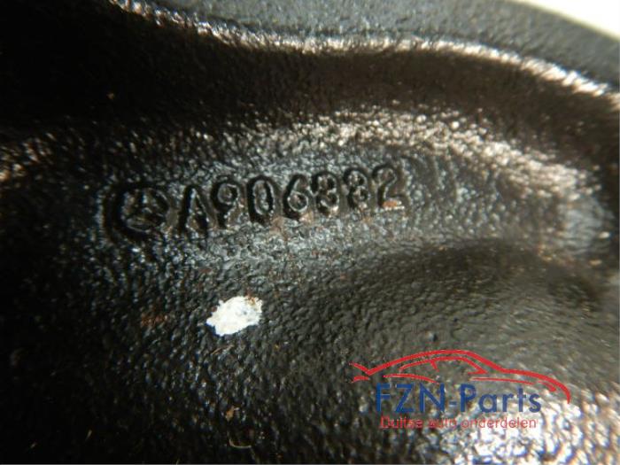 Fusee rechts-voor Mercedes Sprinter (22729921)