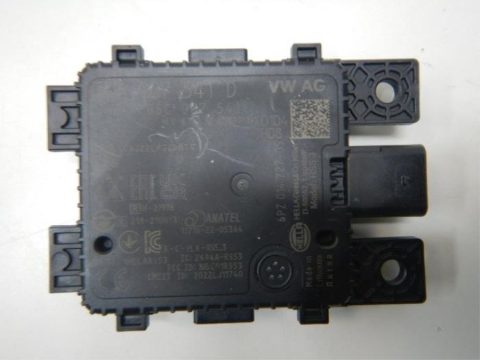 Radar sensor Volkswagen Tiguan (22745497)